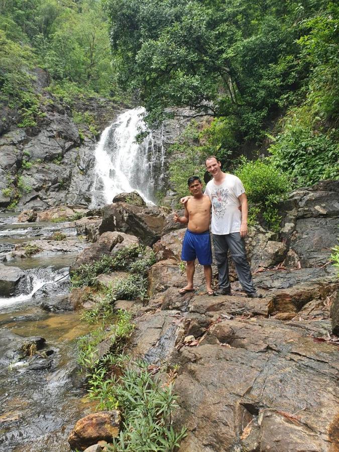 Bee Bee'S Chalets Home Stay And Trekking Banlung Dış mekan fotoğraf